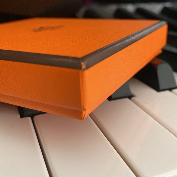 ❌SOLD❌Hermes Small Box - Picture 3 of 7